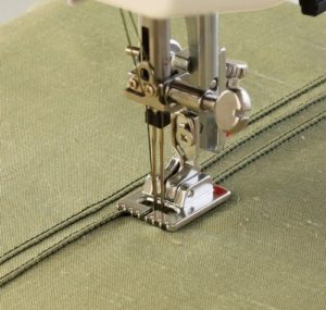 scuola sartoriale Cagliari corsi estivi di cucito pratico tecniche di lavorazione sulla macchina da cucire